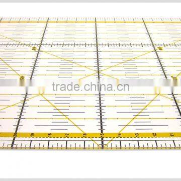 Kearing Pro 3mm Thickness Durable Acrylic Patchwork Ruler With Long Diagonal 30 * 15 cm Scale for Handicraft Design # KPR3015 photo-4