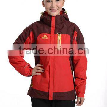 OEM Sports Wear Ladies Windproof Waterproof Breathable Outdoor Jacket photo-2