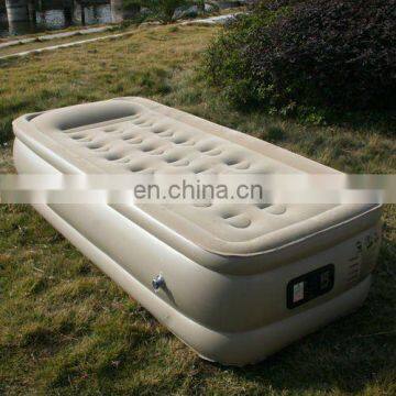 inflatable air bed with automatically control pump