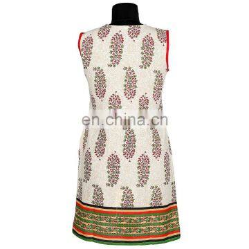 KERRY PRINT KURTIS WITH BOTTOM GREEN COLOR ALL TIME FAVOURATE