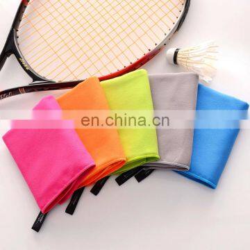 Custom Logo Wholesale Promotional Colorful Microfiber Beach/sport Towel