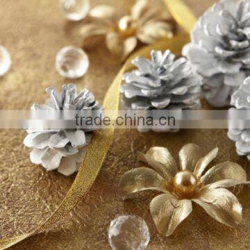 Artificial Christmas Gold Pinecone(Differnt sizes can supply)