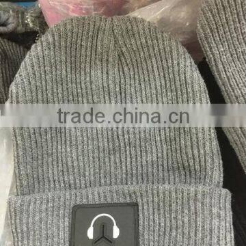MUSIC Earphone Leather Applique Embroidery Beanie Cap for Man Women