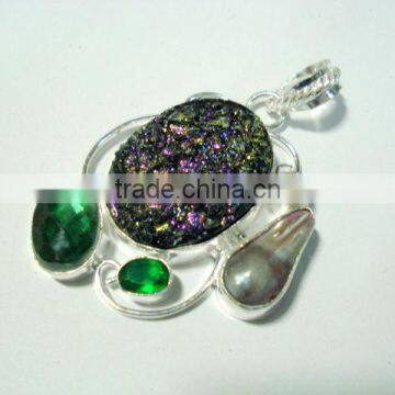 Stone jewelry Pendants