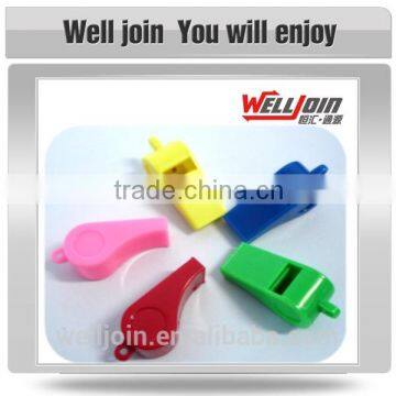 Competitive hot product plastic toy whistle