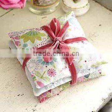 3 Tier Decorative Potpourri with Lavender/vanilla/rose Scent Pillow Sachet