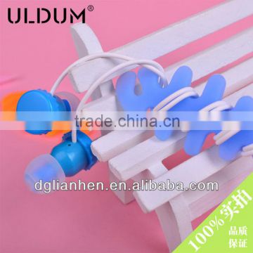 2013 ULDUM new in-ear eaphone for iphone,iphone4s,ipad,htc,samsung,mini