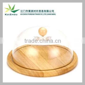 Cheese board with cover