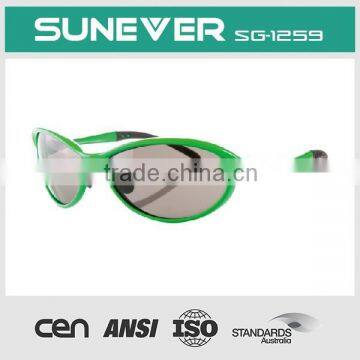 fashionable good design sport sunglasses