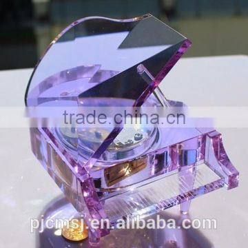 gift or souvenirs, crystal piano music box