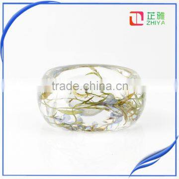 Handmade customized clear dried flower resin jewelry bangle with real flower