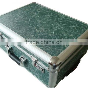 PVC nylon makeup trolley case,trolley case roll with Nylon and Bag inner,rolling luggage case