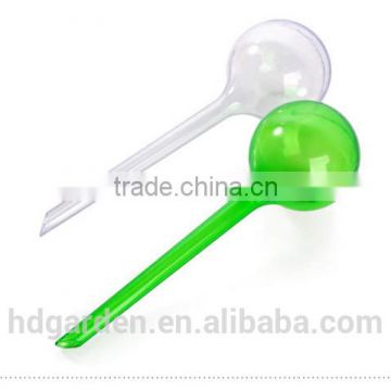 Colored Plastic Ball Shaped Automatic Waterer for Pot Plant Flower Watering Balls