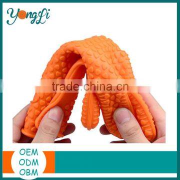 New Cotton Silicone Oven Mitt,Silicone Rubber Handle Grip,Silicone Gloves for Candy Making photo-2