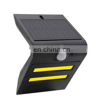 Waterproof IP65 LED Motion Sensor Wall Lamp Fashionable Rechargeable Mount Solar Wall Lights