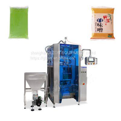 Filling vacuum packaging equipment for sauce and stuffing