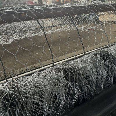 Factory Sale Rockfall Snow Barriers Reinforced Steel Geocomposite Protective Netting Woven Technique Custom Cutting Processing
