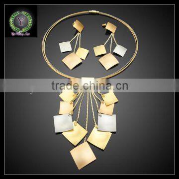 Newest arrived african gold plated jewelry set for woman dress AHK1100                        
                                                                                Supplier's Choice