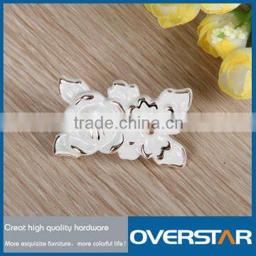 New Design Zinc Alloy Ivory Decorative Flower Shape Cabinet Door Knobs