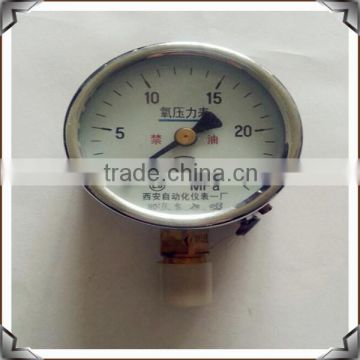 Oxygen pressure gauge to measure oxygen