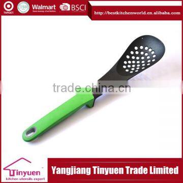 New Style 100% Food Grade Nylon Metal And TPR Handle Slotted Spoon