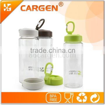 Tritan carabiner 550ml sport clear plastic water bottle