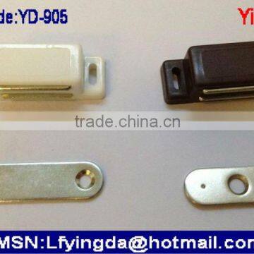 1 or 2 hole Plastic magnetic catch from magnetic catch factory