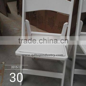 Foldable White Resin Chairs