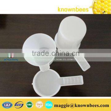 Beekeeping equipment 500ml plastic bee feeder