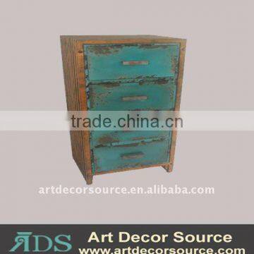 Decor Rusty Metal Furniture