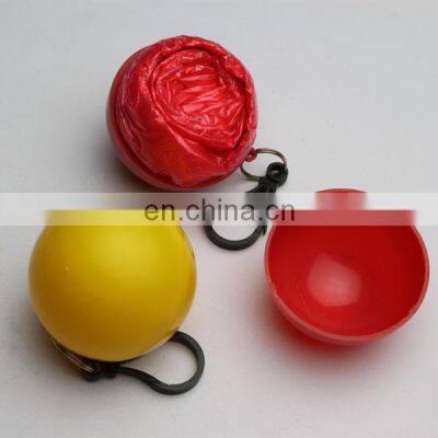 Plastic Emergency Rain Disposable Raincoat With Golf Ball and Keychain photo-2