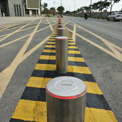 Reliable Factory Driveway Stainless Steel Parking Barrier Fixed Bollard Anti-collision Safety Bollards