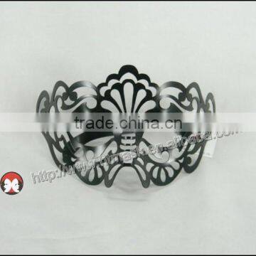 Brand New Fashion Laser Cut Clear Rhinestones Plastic Pretty Mask for Party