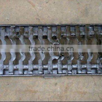 Medium Duty C250 cast iron outdoor drain cover