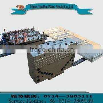 Household WPC Cabinet Panels Extrusion Mould For Kitchen Decoration