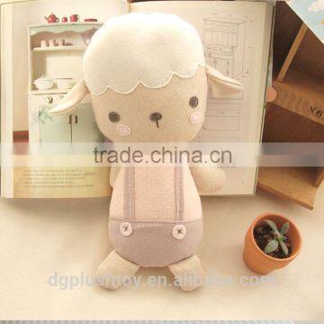 High quality hot selling customed nice plush white sheep doll for kids