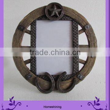 Circular wooden handmade photo frames