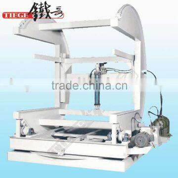 Hydraulic Plate Turnover Machine In Woodworking