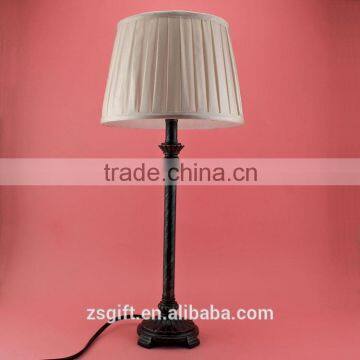 Wholesale Novelty Owl Table Lamp Hotel Decoration Design Hand Blown Table Lamp photo-2