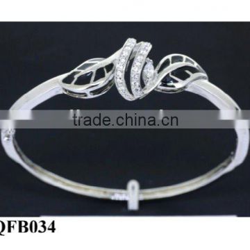 wholesale good quality 925 sterling silver bangle with cz QFB034