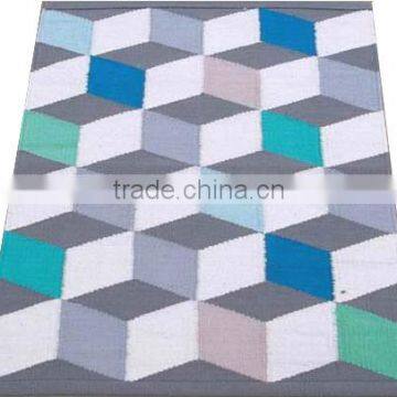 Geometrical design flat weave cotton dhurrie rugs