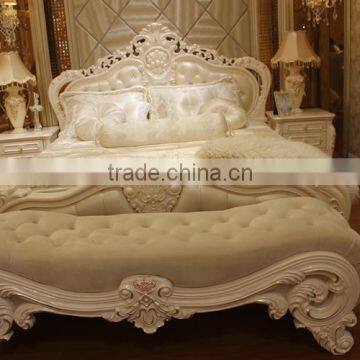 White Luxury Antique Customized Oak Solid Wood Luxury Wardrobe for Sale photo-2