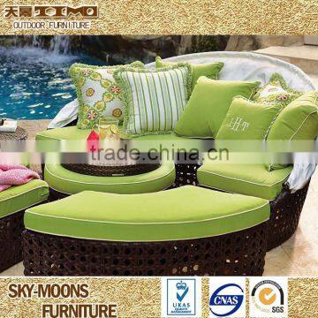 China manufacturer outdoor beautiful daybed round rattan outdoor bed(L011)