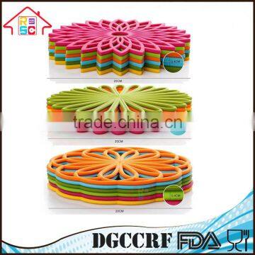 NBRSC Flexible Durable Non Slip Silicone Multi-Use Flower Trivet Pot Holder Mat Set of 3 photo-5