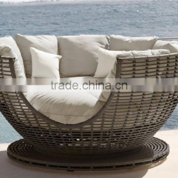 outdoor furniture day bed