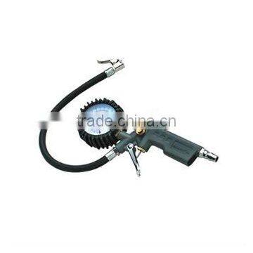 TYRE INFLATOR WITH GAUGE