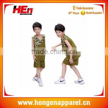 China Factory Custom Boy Fashion Sublimate Logo Basketball Uniform for Team photo-2