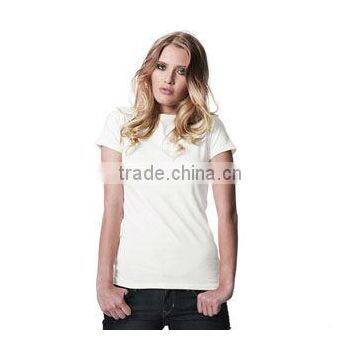 WHITE BODY FIT T-SHIRT FOR WOMEN (CODE: WTS005)