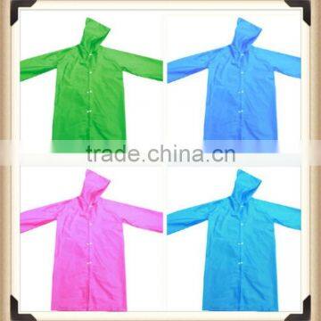 Wholesale Kids Plastic Raincoat OEM Children Rain Poncho With Customized Logo for Promotion photo-3