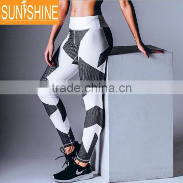 Brazilian Fashion Fitness Wear Sublimation Custom Printed Wholesale Black and White Leggings